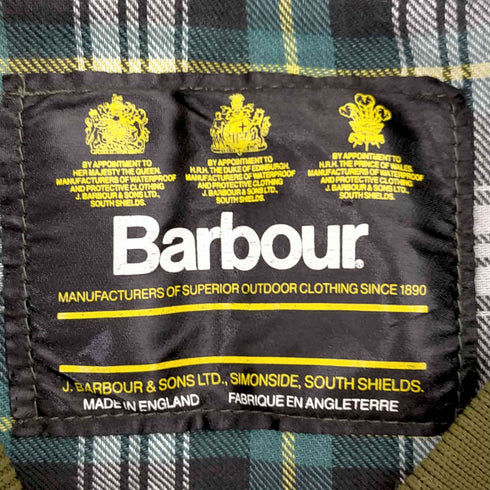 バブアー Barbour Made in England 3CREST TREKKER POLY FILLED VEST メンズ JPN:L