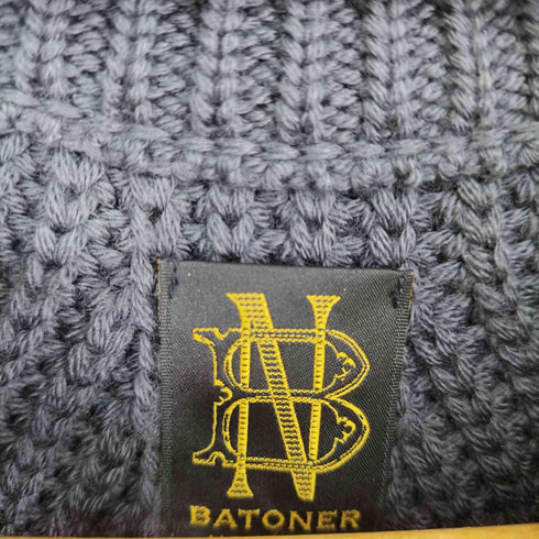 バトナー BATONER SIGNATURE CREW NECK ウール5ゲージシグニチャー畦編みクルーネックニット ( D.Gray ) メンズ JPN:3