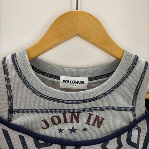 FOLLOWIN レイヤードオフショルダーレタリングクロップドTシャツ レディース FREE