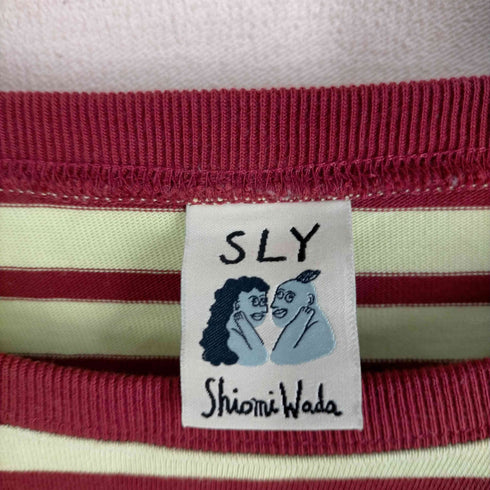 スライ SLY SHIOMIWADA x SLY HOOKED Tシャツ レディース