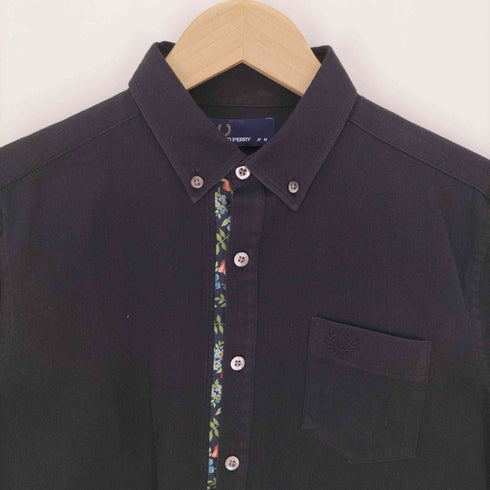 フレッドペリー FRED PERRY ロゴ刺繍 ボタンダウン L/S シャツ メンズ JPN:M