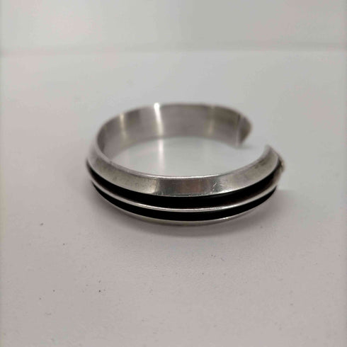 トムホーク TOM HAWK 3 LINE BANGLE STERLLING 3ラインバングル ナバホ族 NAVAJO メンズ