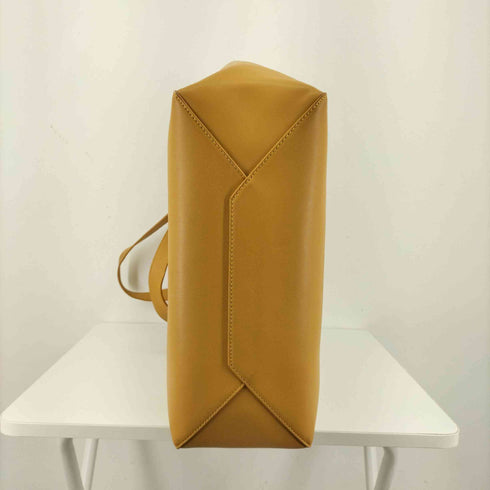 チャールズキース CHARLES & KEITH ビッグレザートートバッグ レディース ONE SIZE
