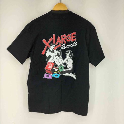 エクストララージ XLARGE 23SS LISTEN TO THE RECORD S/S TEE メンズ JPN:M