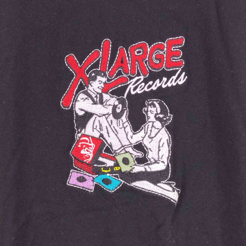 エクストララージ XLARGE 23SS LISTEN TO THE RECORD S/S TEE メンズ JPN:M