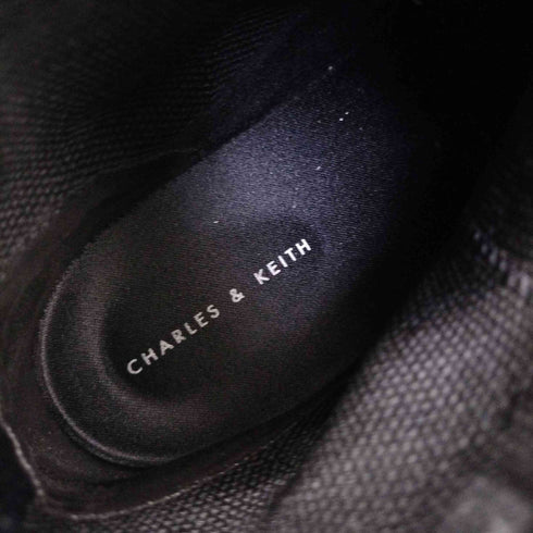 チャールズキース CHARLES & KEITH Knitted Sock High-Top Sneakers ニットソックス ハイトップスニーカー レディース JPN:24.5