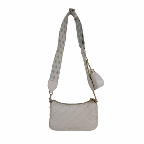 チャールズキース CHARLES & KEITH フェイクレザー キルティングバッグ レディース