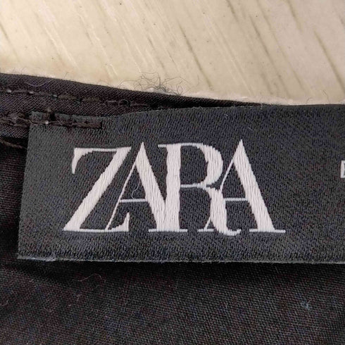 ザラ ZARA CONTRAST LEATHER パフスリーブ ジオメトリック クロップドトップス レディース import:XS