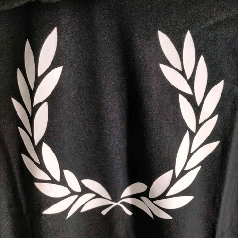 フレッドペリー FRED PERRY 月桂樹プリントクルーネックTシャツ メンズ JPN:M