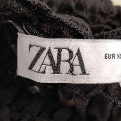 ザラ ZARA Crop Top with Smocked Detail クロップド フリルブラウス レディース import:XS