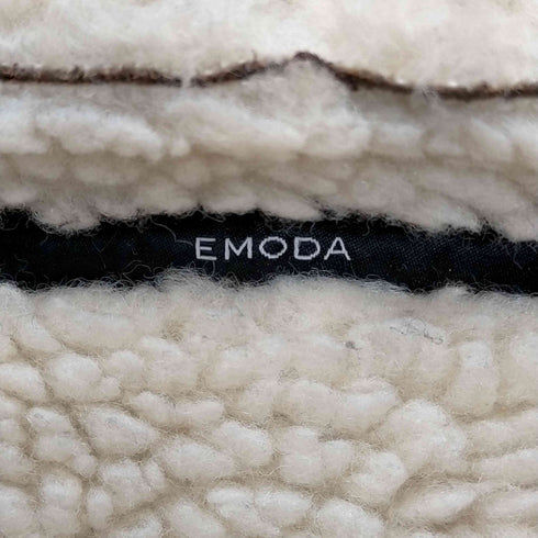 エモダ EMODA ボリュームフェイクムートンコート レディース FREE