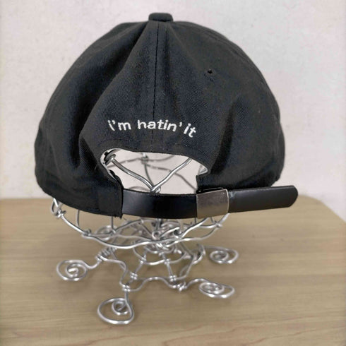 Black Jaks i'm hatin it 企業ロゴ刺繍ストラップバックキャップ メンズ