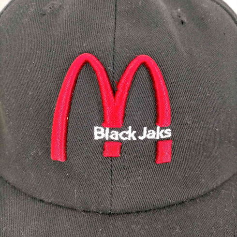 Black Jaks i'm hatin it 企業ロゴ刺繍ストラップバックキャップ メンズ