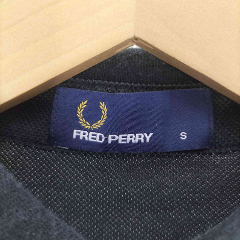 フレッドペリー FRED PERRY ワンポイント 同色 刺繍 S/S ポロシャツ メンズ import:S