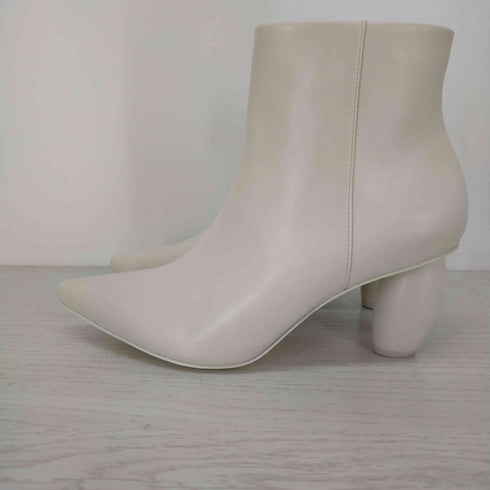 チャールズキース CHARLES & KEITH テクスチャードスカルプチュアヒール アンクルブーツ レディース JPN:23.5