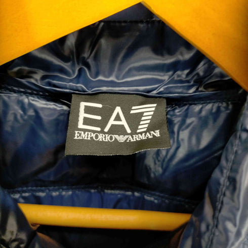 エンポリオアルマーニイーエーセブン EMPORIO ARMANI EA7 ロゴプリントライトダウンジャケット メンズ JPN:M