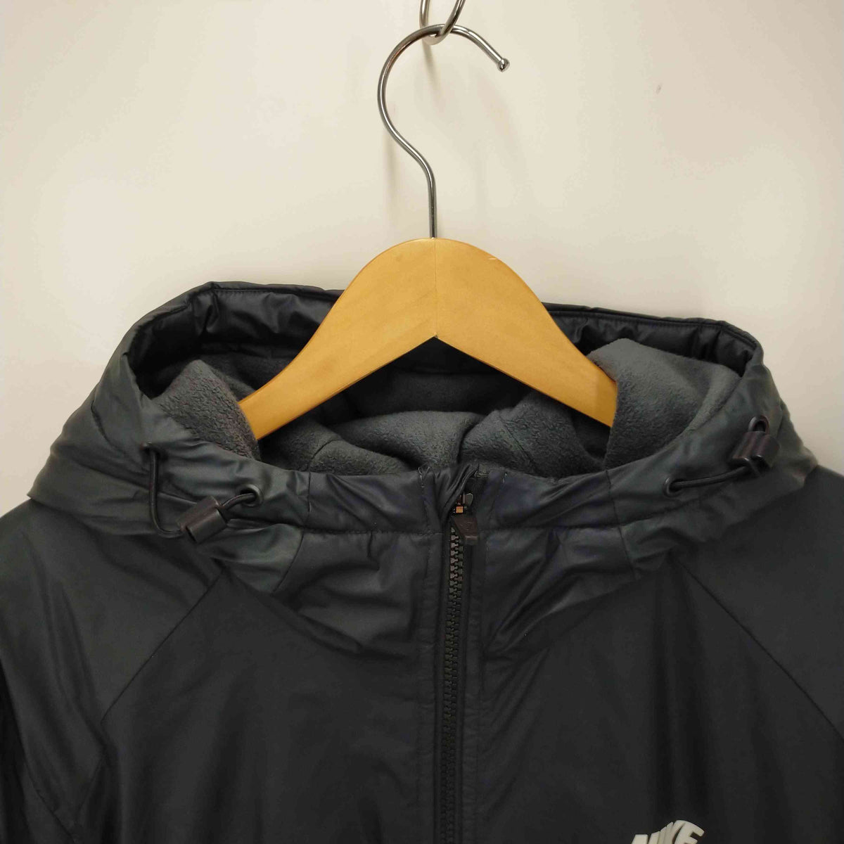 新品 NIKE ナイキ SYN フィル　フリースライン　フーディ　ジャケット Ｍ 黒 ナイキ NIKE SYNフィルフリースラインドフーディジャケット メンズ JPN