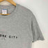 ギルダン GILDAN 90-00s 二枚タグ NEW YORK CITY フロント刺繍 クルーネックTシャツ メンズ import:M
