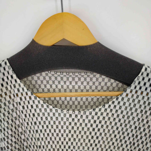 プリーツプリーズイッセイミヤケ PLEATS PLEASE ISSEY MIYAKE 20SS パンチング加工 透け S/Sトップス 裾スリット レイヤード レディース JPN:3