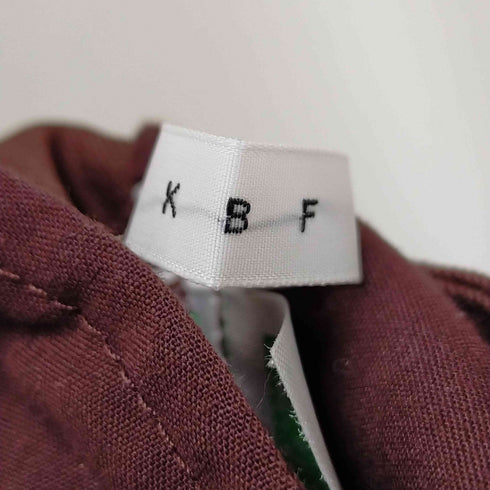 ケイビーエフ KBF センタープレスWIDEストレートパンツ レディース ONE