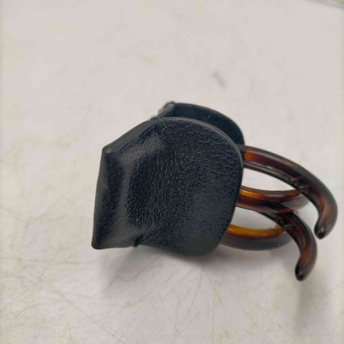 コレットマルーフ colette malouf Egistred レザー バンズクリップ 髪留め レディース