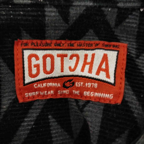 ガッチャゴルフ gotcha golf コーデュロイ ネイティブ柄ウエスタンシャツ メンズ