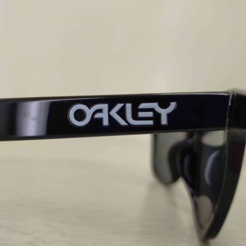 オークリー OAKLEY Frogskins フロッグスキン 偏光レンズ サングラス メンズ
