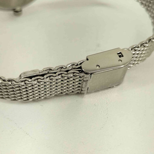 セイコーワイアード SEIKO WIRED クォーツ腕時計 花型ケース 白蝶貝文字盤 レディース