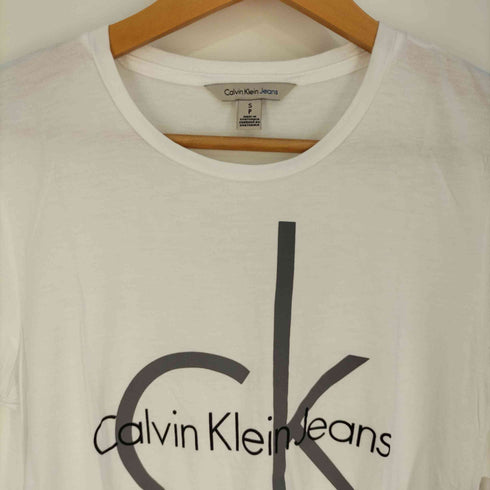 カルバンクラインジーンズ Calvin Klein Jeans ロゴプリント クルーネックTシャツ レディース import:S