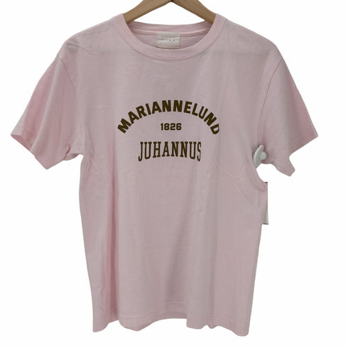 フィーカ FIKA. MARIANNELUND JUHANNUS ロゴTシャツ レディース FREE