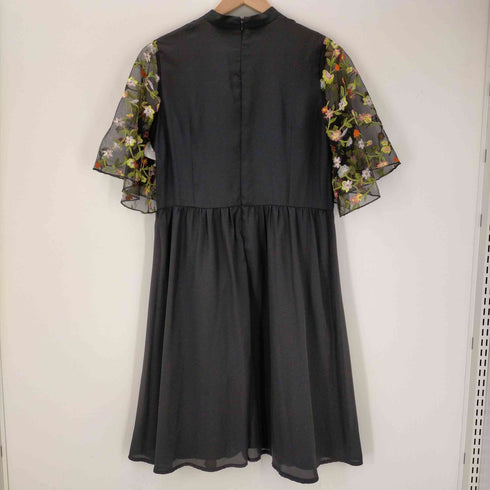メルロプラス MERLOT PLUS レース切替 花刺繍ワンピース レディース