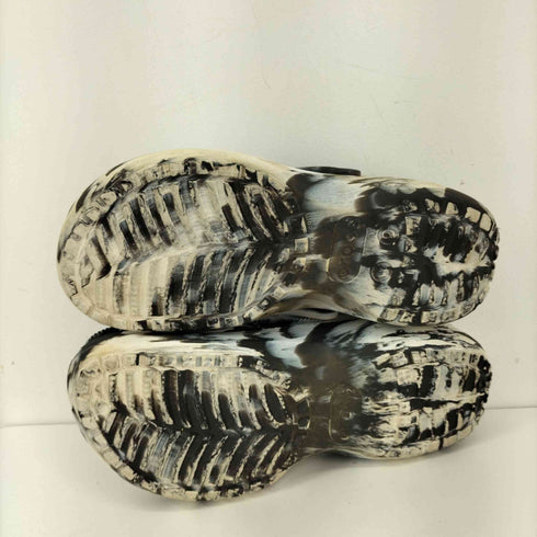 クロックス crocs CLSCPLATFORMMARBLEDCG W BLACK/WHITE レディース 9