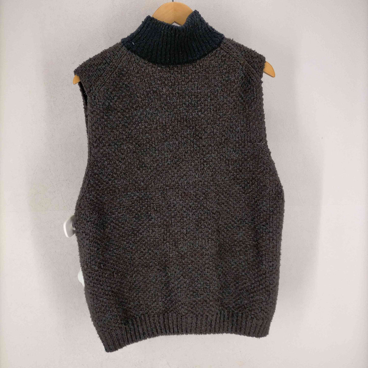 VAINL ARCHIVE DENIEL-V サイズM ニットベスト 2023aw VAINL ARCHIVE DENIEL-VサイズM ニットベスト