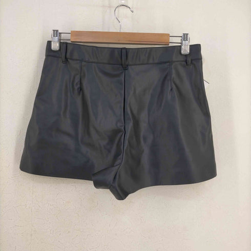 ザラ ZARA FAUX LEATHER SHORTS レディース M