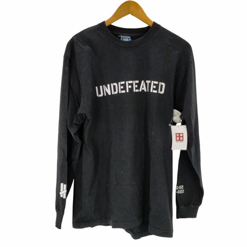 アンディフィーテッド UNDEFEATED STENCIL LOGO L/S TEE/ メンズ JPN:M