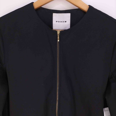 ピッチン PICCIN 袖パールペプラムジップブルゾン レディース JPN:M