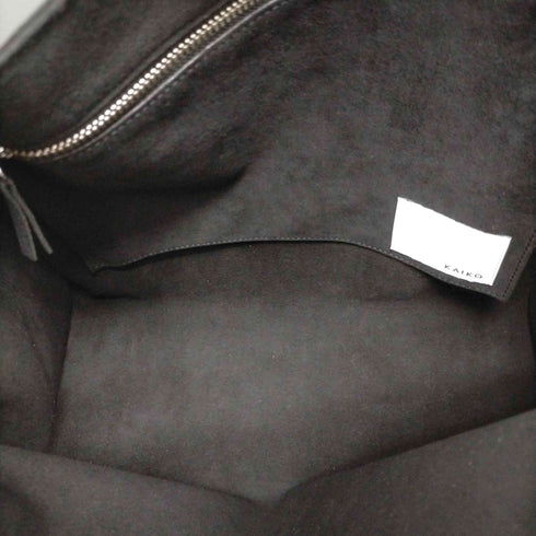 カイコー KAIKO ULTRASUEDE SHOULDER BAG メンズ