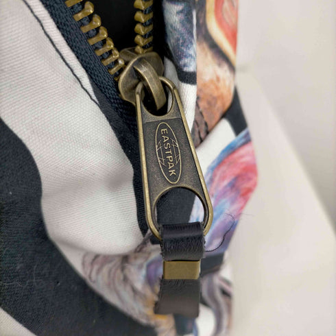 イーストパック EASTPAK ストライプ 総柄リュック レディース
