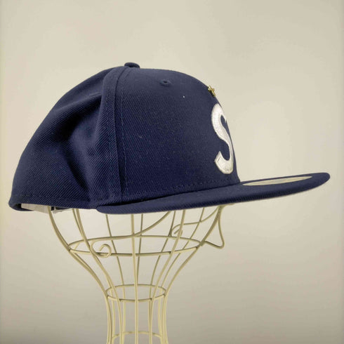 シュプリーム Supreme 24SS GOLD CROSS S LOGO NEW ERA メンズ 7 3/4
