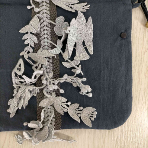 ミナペルホネン mina perhonen financier bag forest parade レディース