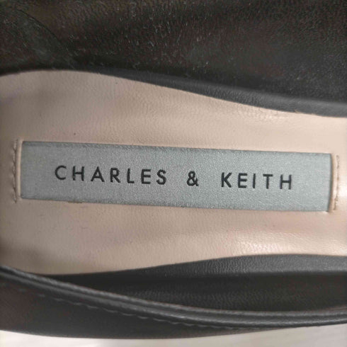 チャールズキース CHARLES & KEITH チェーンリンク ポインテッドトゥパンプス レディース JPN:37
