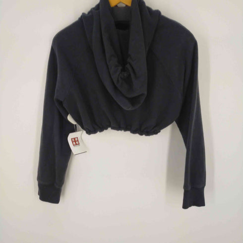 リーバイス Levis リメイククロップドパーカー レディース