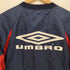 アンブロ UMBRO 00s 銀タグ 細ダイヤ Windup Piste Y2K 両面ロゴ Vネック ナイロン プルオーバー メンズ S-M