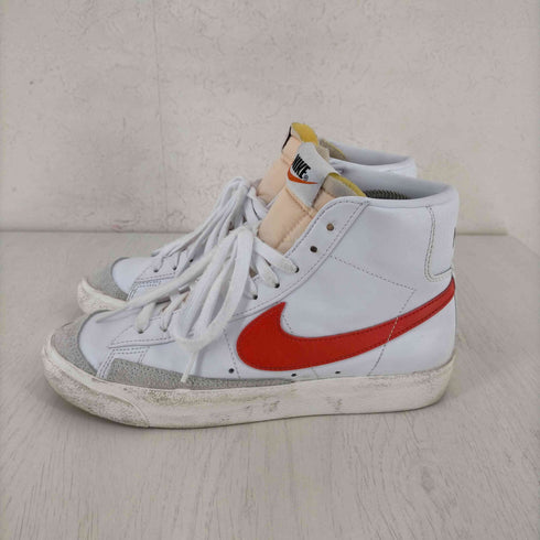 ナイキ NIKE BLAZER MID 77 VNTG レディース JPN:24