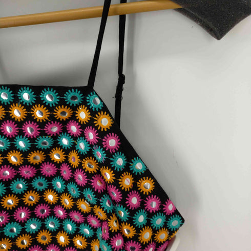 ザラ ZARA スパンコールマルチカラーフラワーキャミソール レディース import:M