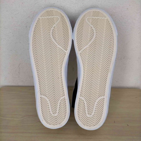 ナイキ NIKE SB Blazer Low AC Numbers Sail レディース JPN:24