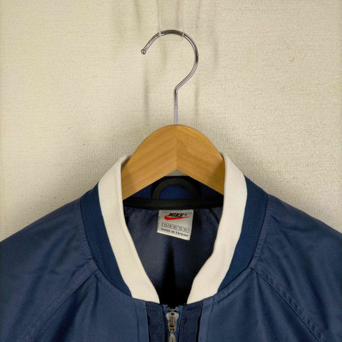 ナイキ NIKE 90S-00S 白タグ 筆記体ロゴ刺しゅう ナイロンジャケット 短丈 ボックスシルエット メンズ JPN:XL