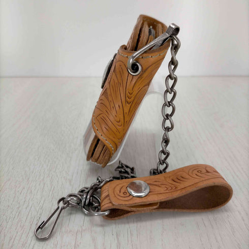 genuine hand-carved leather ウォレットチェーン付き 三つ折り財布 メンズ