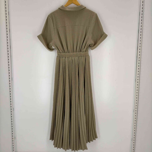 プリヴェヴェ PRIVEVE THE PLEATS ON PLEATS DRESS レディース FREE