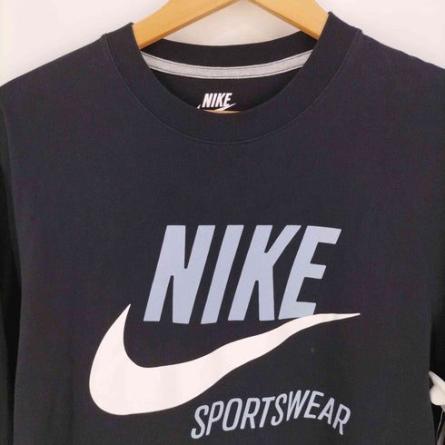 ナイキ NIKE SPORTSWEAR STANDARD FIT プリント クルーネックTシャツ メンズ import:L